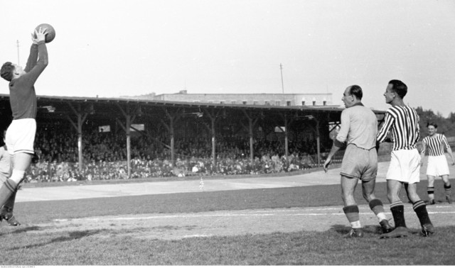 Mecz Cracovia - Pogoń Lwów w październiku 1938 roku