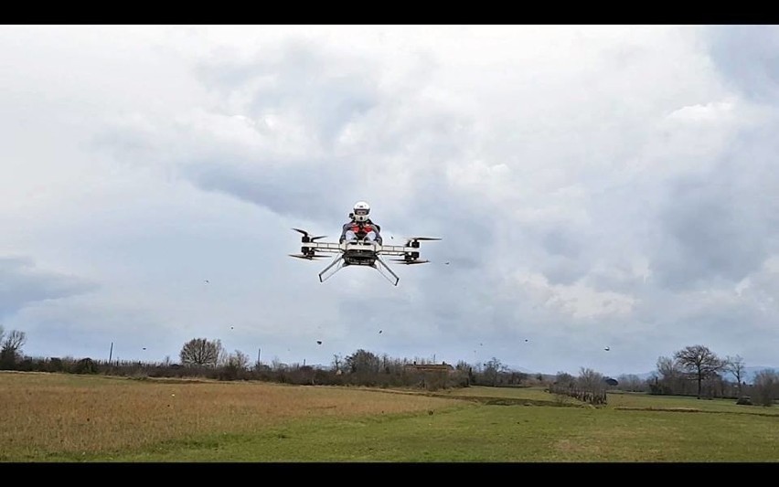 Pierwsze testy drona Jetson Aero Speeder odbyły się w lutym...