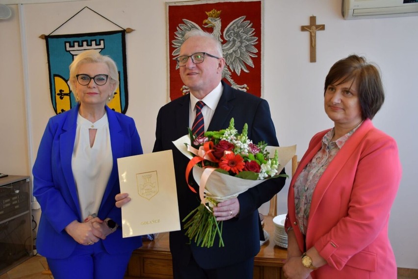 Burmistrz Gołańczy Mieczysław Durski świętuje 40-lecie pracy zawodowej 