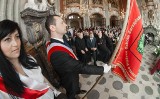 Jeśli tego lata nie jedziesz na wakacje, to pomyśl o zdobywaniu doświadczenia w pracy