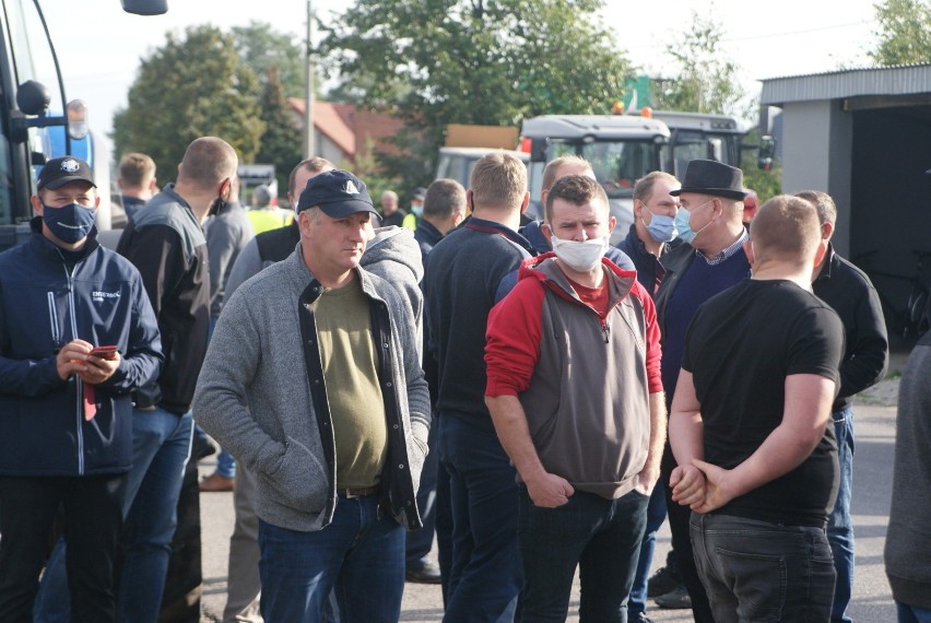 Protest rolników z powiatów kaliskiego i ostrowskiego....