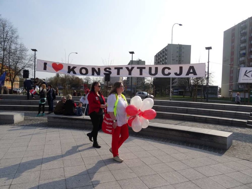 KOD w Pile uczcił 20 lat Konstytucji RP