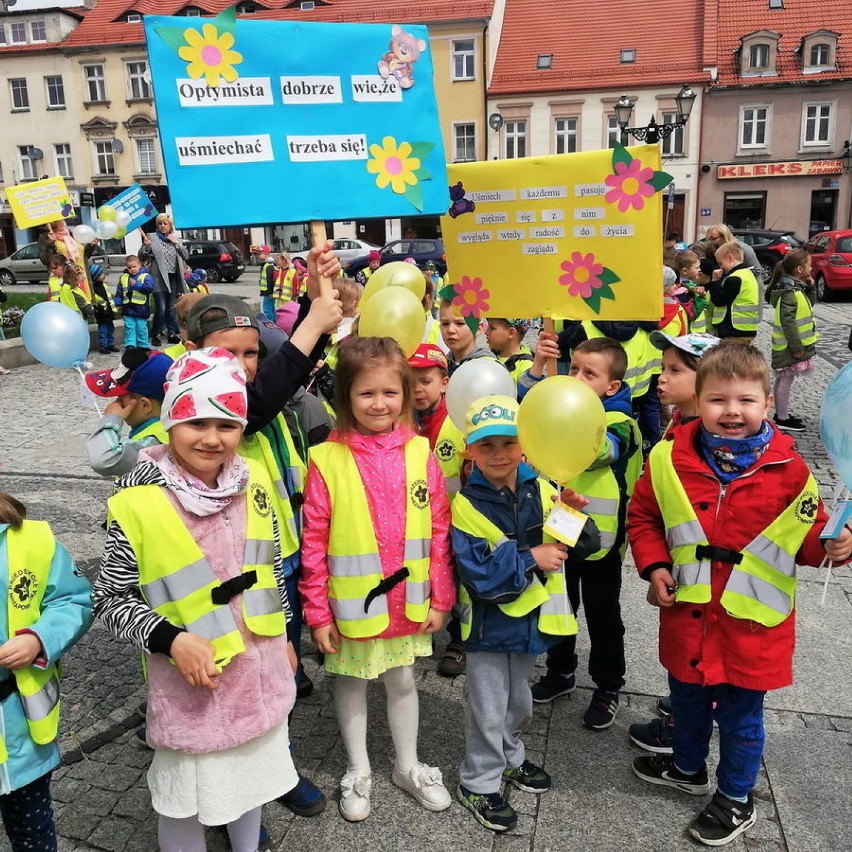 Święto Optymizmu z Niezapominajką w Świebodzicach [ZDJĘCIA]