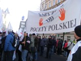 Poznań: Pocztowcy protestowali przeciw zwolnieniom