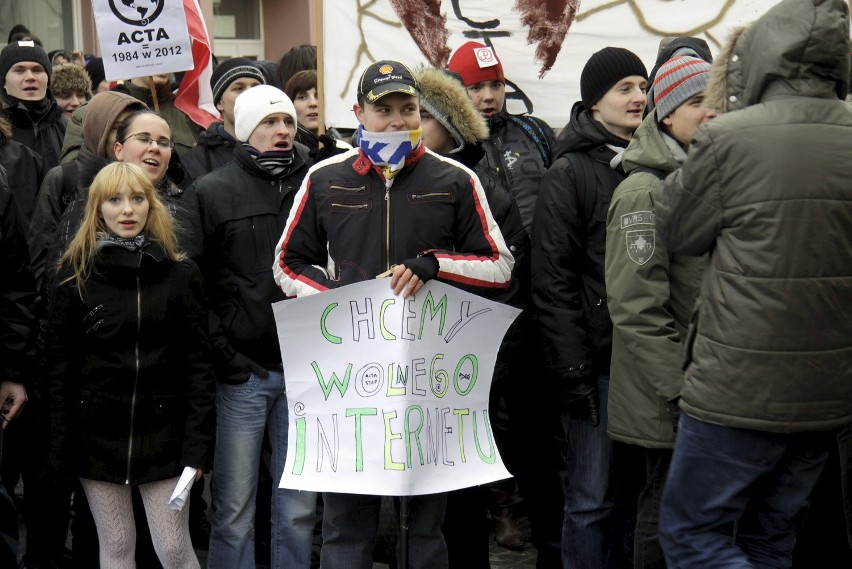 Protest przeciwko ACTA w Lublinie (ZDJĘCIA, WIDEO)