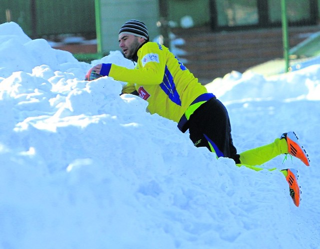 Piłkarze Motoru Lublin ponownie nie zagrają. Śniegu jest za dużo