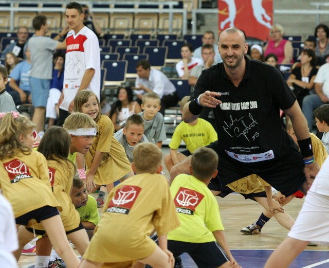 Marcin Gortat promuje basket także wśród najmłodszych