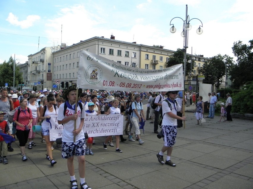 67. Piesza Pielgrzymka Rybnicka dotarła na Jasną Górę [ZDJĘCIA]