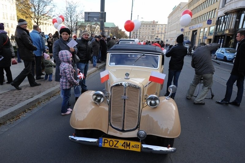 Obchody Święta Niepodległości na placu Wolności w Poznaniu.