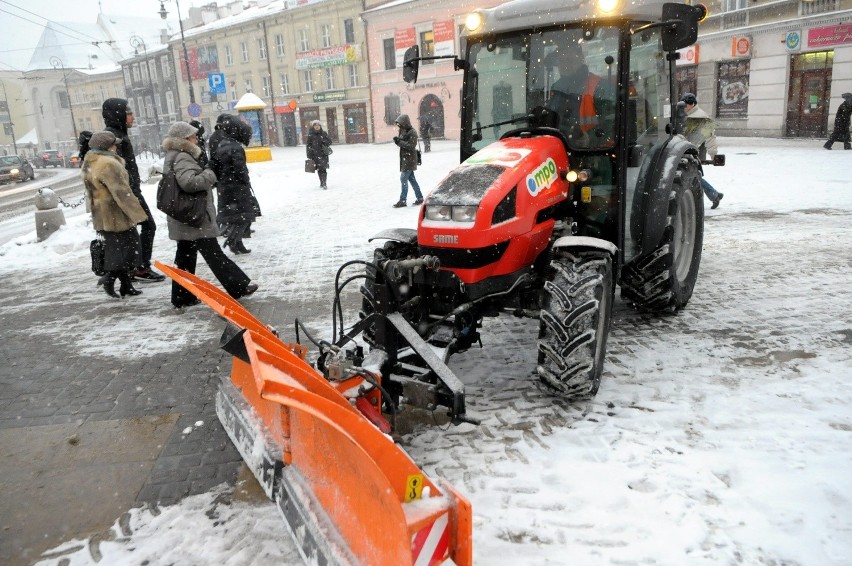 Zima w Lublinie: Posypało śniegiem (ZDJĘCIA)