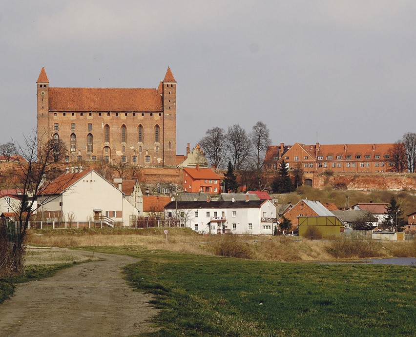 Przed nabywcą gniewskiej warowni stanie nie lada wyzwanie....