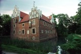 Zamek na wodzie w Wojnowicach zamknięty