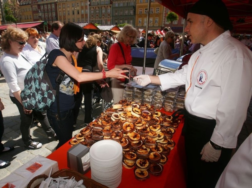 Wrocław: Rynek zamienił się w 27 kuchni europejskich 