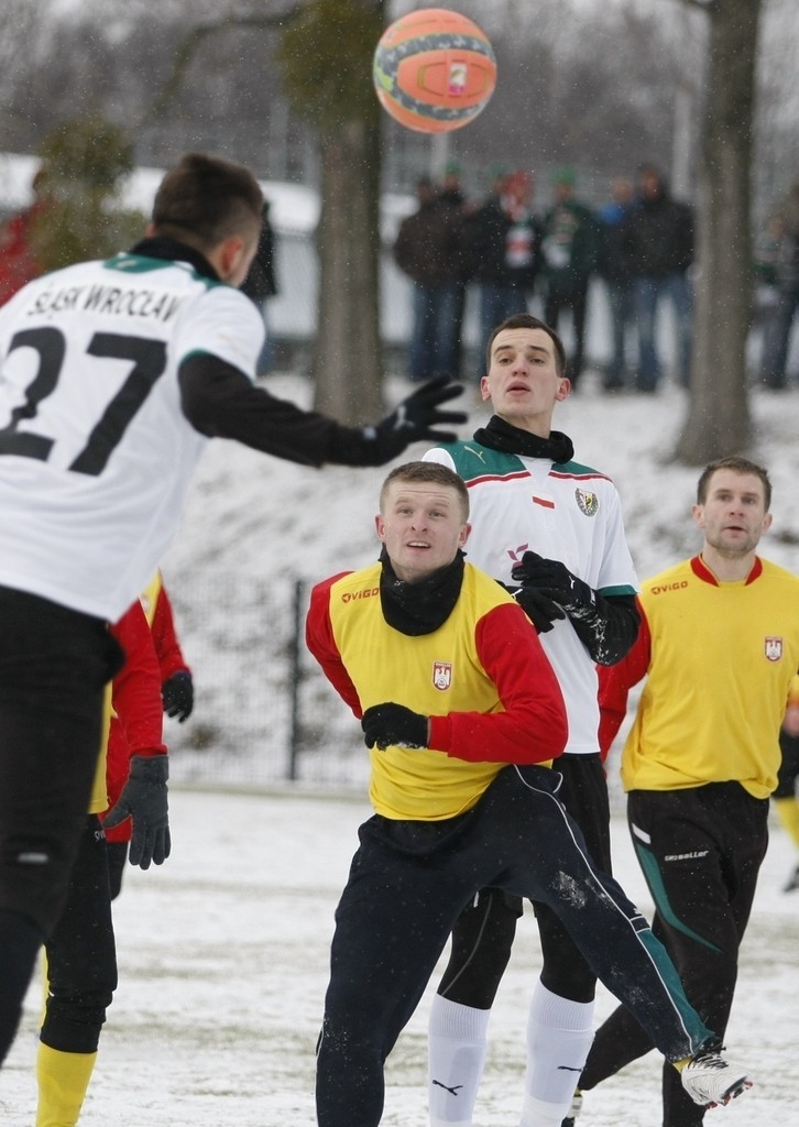 Piłka nożna: Śląsk rozgromił Ślęzę 7:1 w pierwszym zimowym sparingu (ZDJĘCIA)