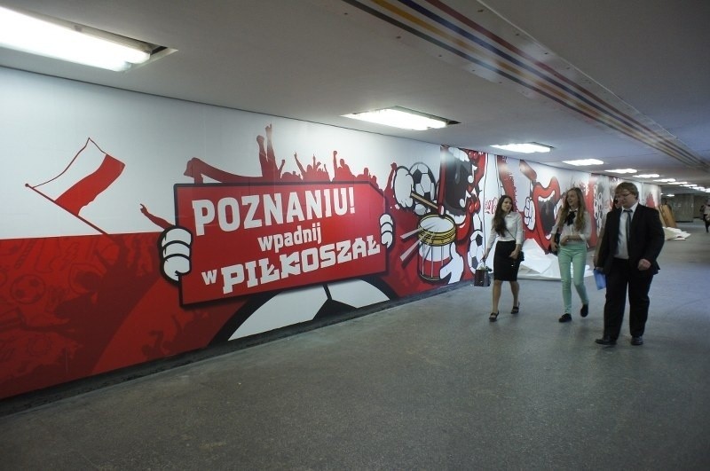 Poznań: Przejście pod Kaponierą wystrojone na Euro 2012 [ZDJĘCIA]