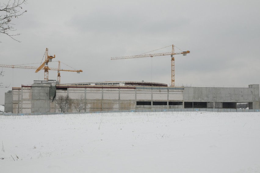 Budowa galerii handlowej w Bronowicach idzie jak burza [ZDJĘCIA]