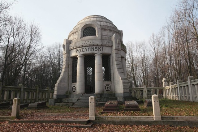 Cmentarz żydowski przy Brackiej w Łodzi. W całej Europie znajdą się jeszcze dwa takie - we Wrocławiu i Berlinie.