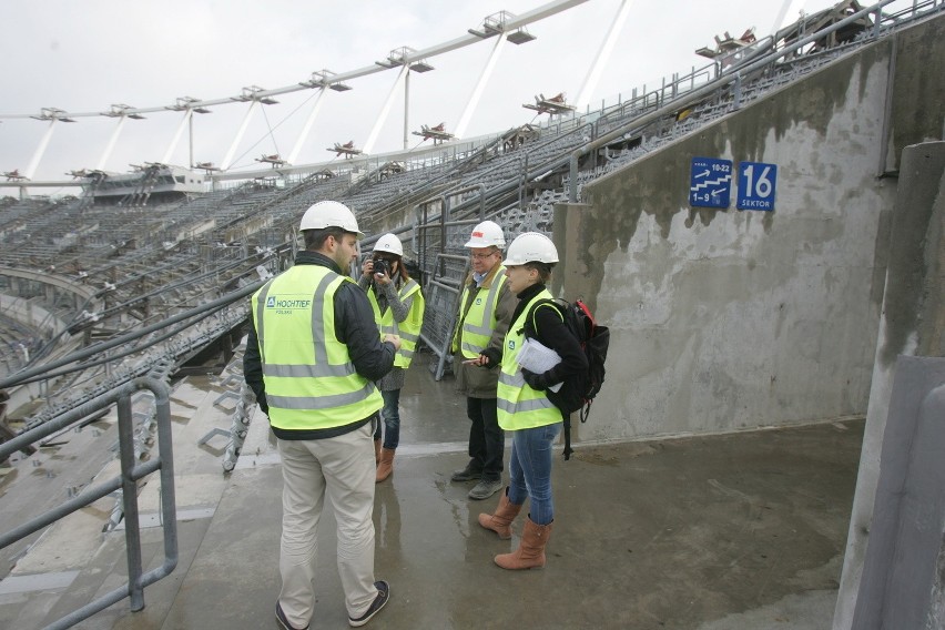 Stadion Śląski będzie ogrodzony 3-metrowym płotem. To wymóg policji