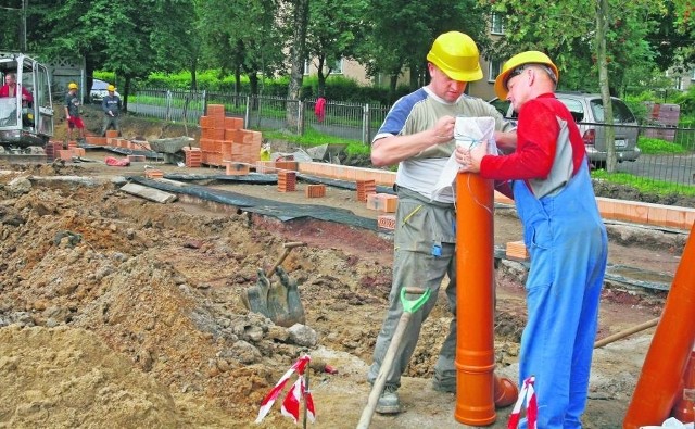 Budowa kompleksu sportowego w Szczawnie-Zdroju ma być zakończona w maju 2011 roku