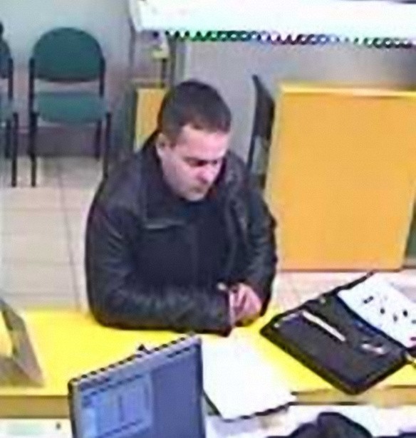 Policja odzyskała 2 mln zł wyłudzone z banku w Krakowie [ZDJĘCIA, VIDEO]