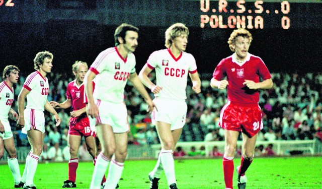 Na Espania 1982 remis 0:0 dał awans Polsce, a wyeliminował ZSRR. Zbigniew Boniek i Grzegorz Lato grali wtedy na tę samą bramkę.