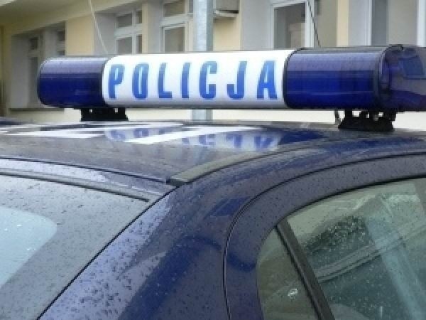 Sprawą zajęła się policja, która ustala okoliczności śmierci mężczyzny.