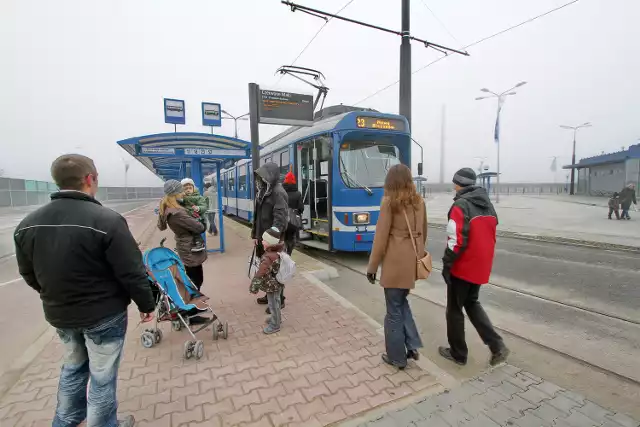 Nowa pętla tramwajowa na ul. Czerwone Maki powoli zyskuje uznanie pasażerów