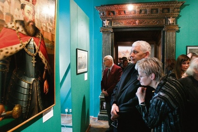 Organizowane przez BWA Zamek Książ wystawy ściągają zainteresowanych sztuką z  całego Dolnego Śląska