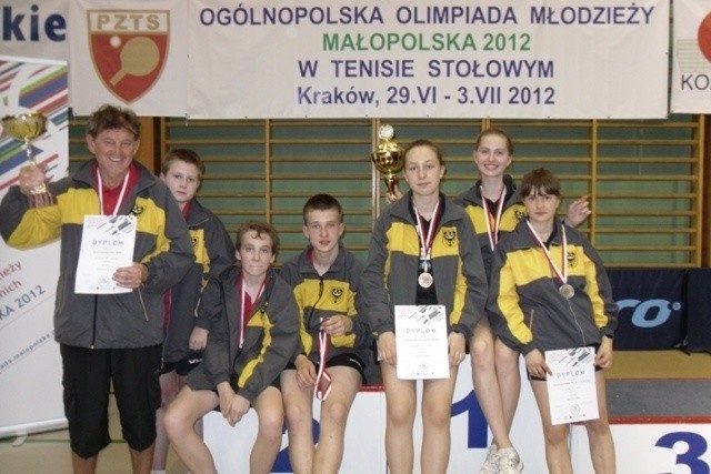 Tenis stołowy: 11 medali Dolnoślązaków na olimpiadzie młodzieży