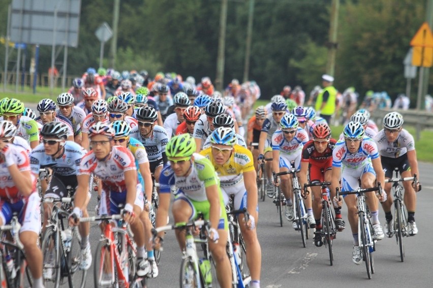 68. Tour de Pologne: Start w Będzinie. Kolarze jadą do Katowic [ZDJĘCIA]