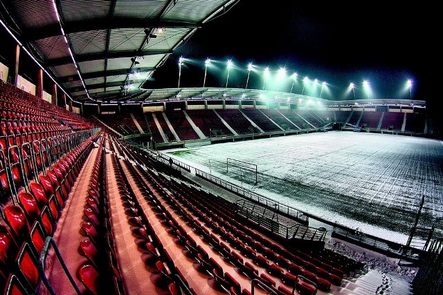 Pierwsi kibice będą mogli wejść na zmodernizowany stadion już 14 marca, wtedy Zagłębie rozpocznie wiosenną rundę meczem z Górnikiem Łęczna