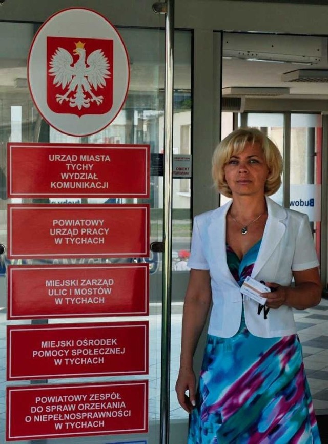 Katarzyna Ptak, dyrektor tyskiego PUP, przestrzega przed osobami udającymi jej  pracowników