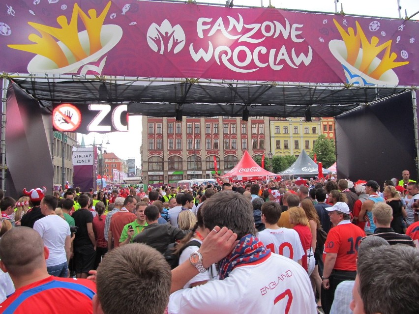 Wrocław: Piątek w strefie kibica (ZDJĘCIA)