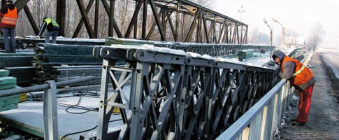 Most zastępczy, który budowany był w Juszczynie pękł w czasie próby obciążeniowej. Teraz czeka go rozbiórka?