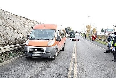 Jastrzębie-Zdrój: Śmiertelny wypadek na wiadukcie przy Pszczyńskiej [ZDJĘCIA]