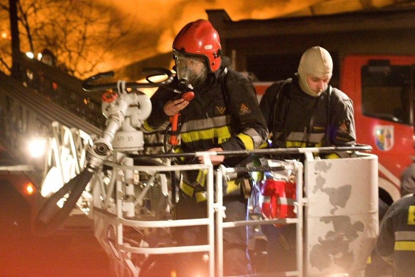 Koniec akcji gaśniczej po pożarze w kopalni Bielszowice [NOWE ZDJĘCIA]