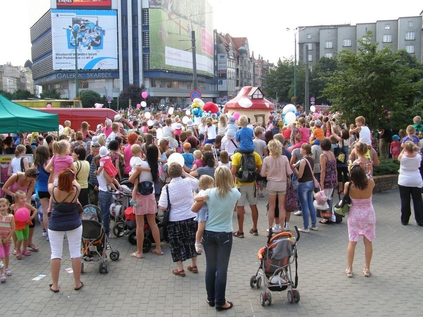 Parada Smerfów w Katowicach [ZDJĘCIA]