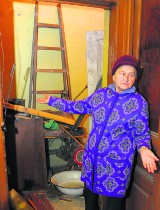 Kraków: właściciel wyważył staruszce drzwi w mieszkaniu