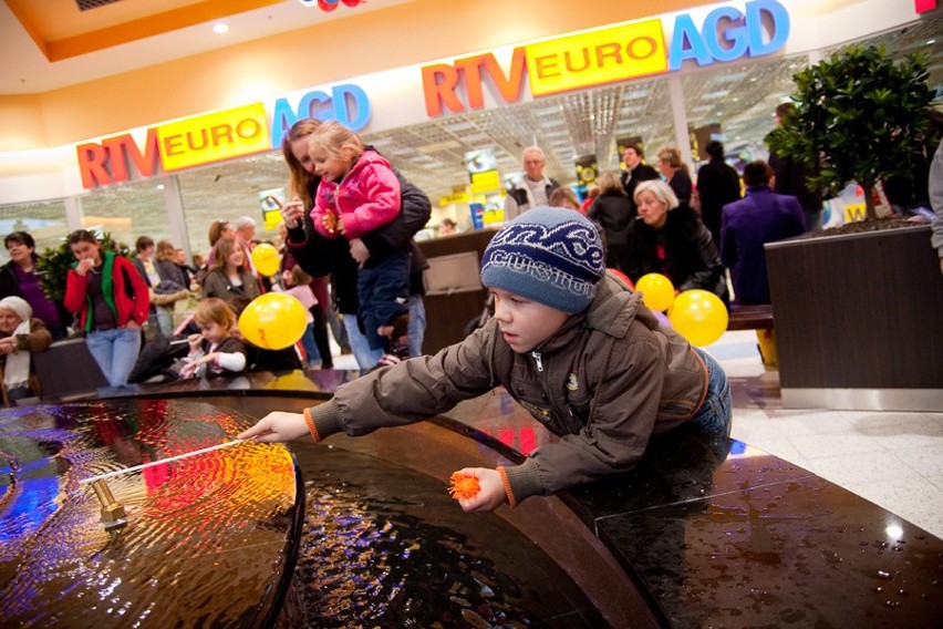 Jelenia Góra: Galeria Tesco Zabobrze otwarta (ZDJĘCIA)