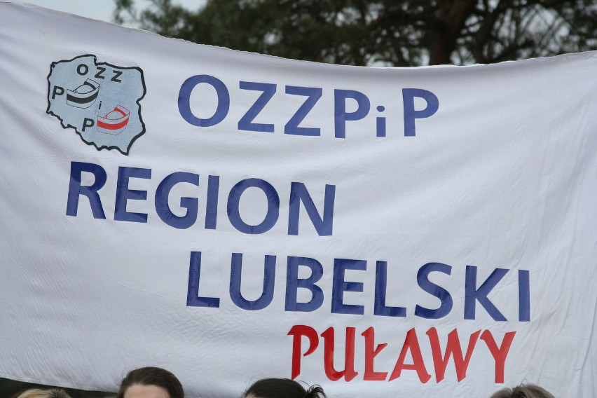 Pielęgniarki z Lubelszczyzny pikietowały przed Sejmem 