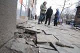 Kraków: chodnik wygląda jak tor przeszkód [INTERWENCJA]