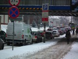 Śnieg zasypał Poznań. Był paraliż komunikacji! [FILM ZDJĘCIA]