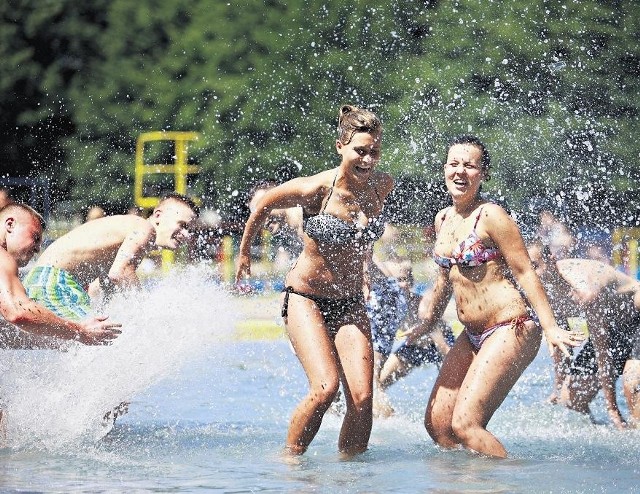 Na kąpiele na razie decydują się tylko najodważniejsi