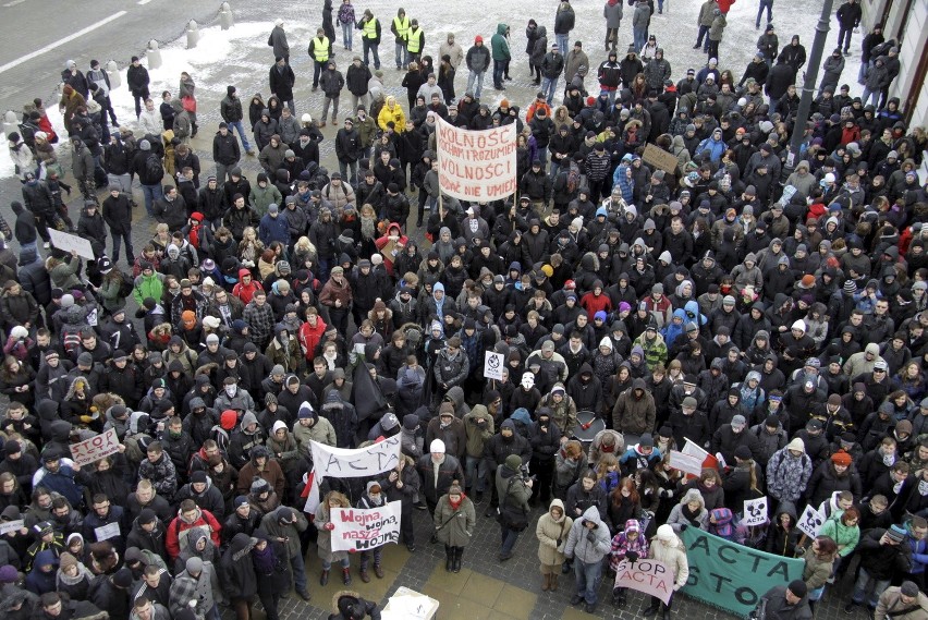 Protest przeciwko ACTA w Lublinie (ZDJĘCIA, WIDEO)