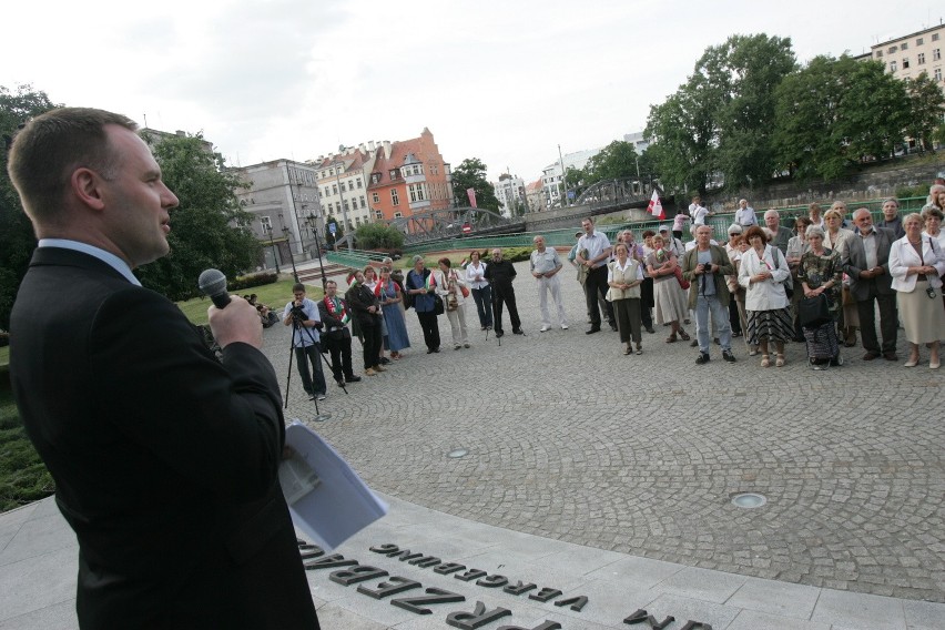 Wrocław: PiS chce budzić ludzi z letargu. Jak na Węgrzech (ZDJĘCIA)