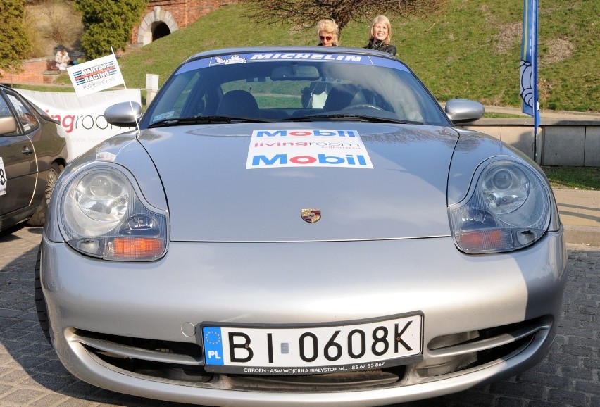 Miłośnicy Porsche otworzyli w Lublinie sezon 2012