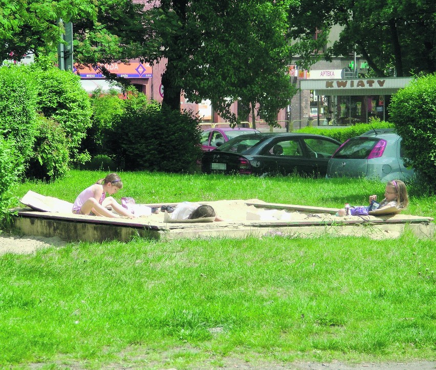 Siemianowice Śląskie: ulica Świerczewskiego...