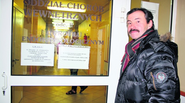 Jerzy Józefczyk nie odwiedził mamy w szpitalu w Chrzanowie. Drzwi są pozamykane, by nie zarażać pacjentów