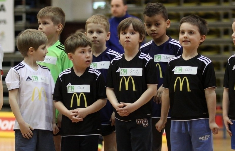 Dziecięca eskorta na Euro 2012 w Gdańsku [ZDJĘCIA]