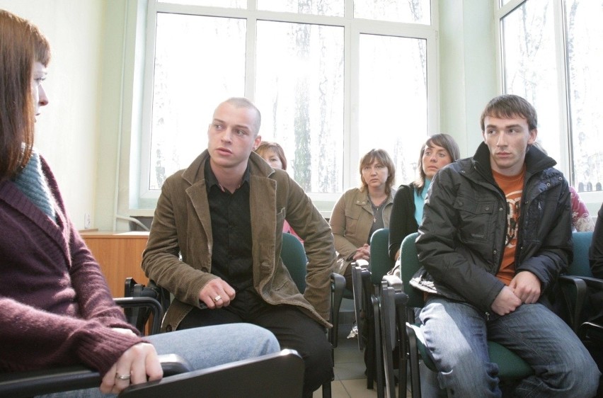 Rosyjscy wolontariusze w centrum Familia Dębowa. Uczą się...